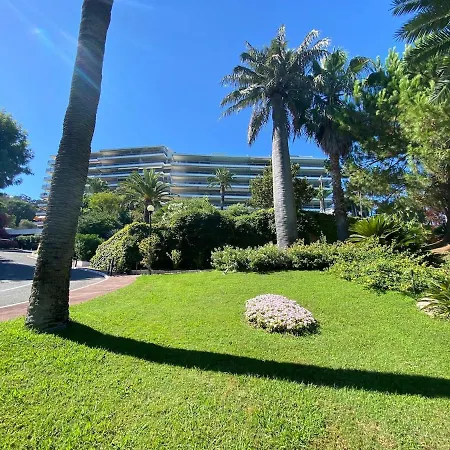 公寓 Front De Panoramique Super Cannes